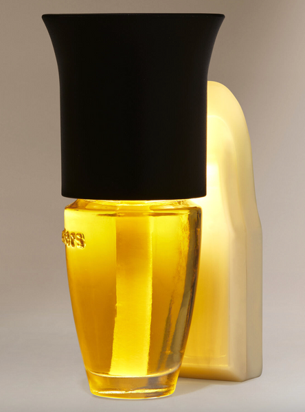 Електричний дифузор для дому Bath & Body Works Black Flare Nightlight (з підсвіткою + перехідник) 00395 фото