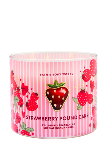 Ароматизована свічка на 3 гноти Bath & Body Works Strawberry Pound Cake 05087 фото